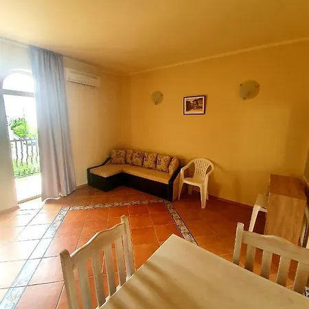 Elenite Private Apartments Apartment *