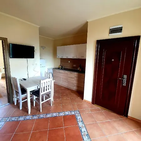 Apartment Elenite Private Apartments Elenite