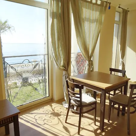 Elenite Private Apartments Apartment