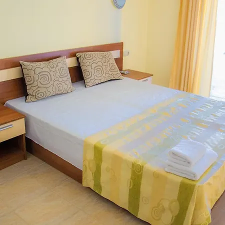 Elenite Private Apartments Apartment *