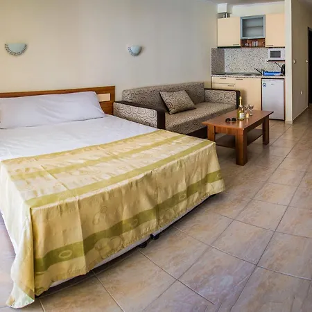 Elenite Private Apartments Apartment